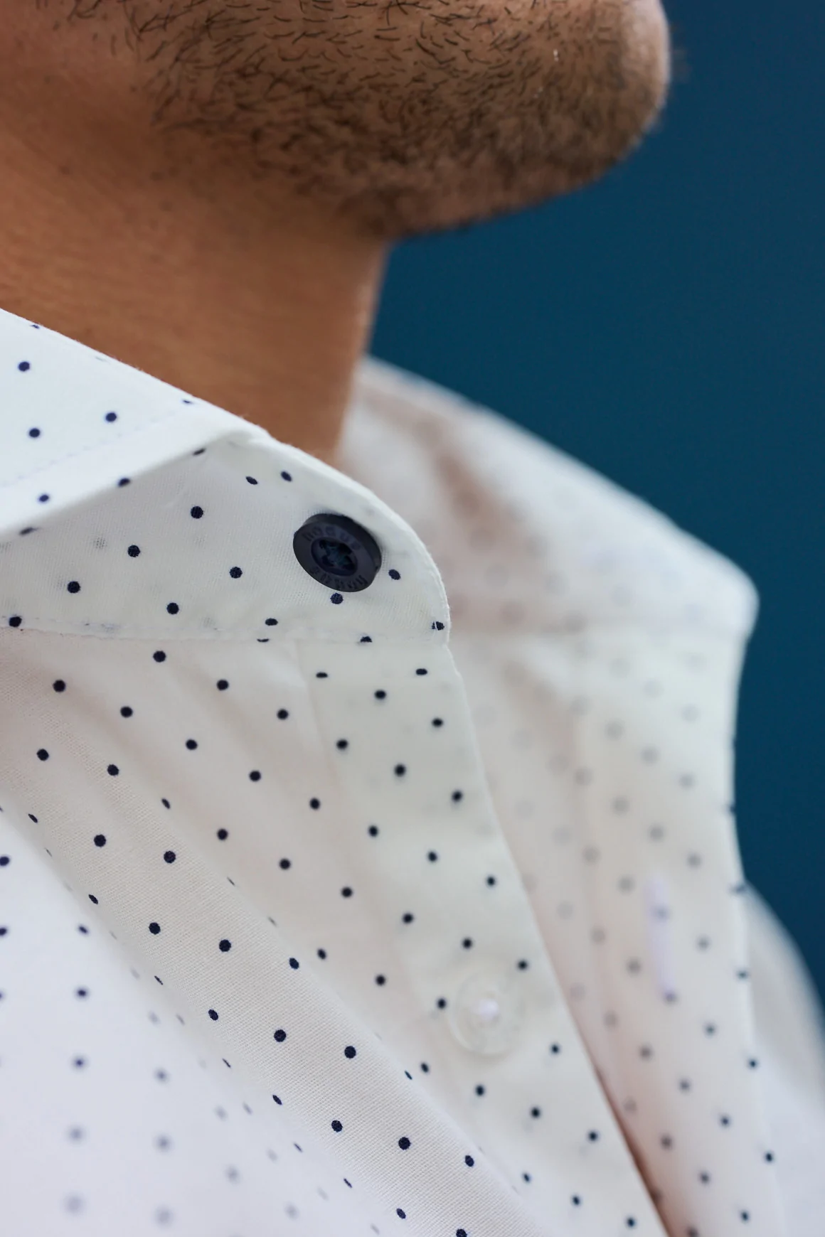 Chemise micro motif pois