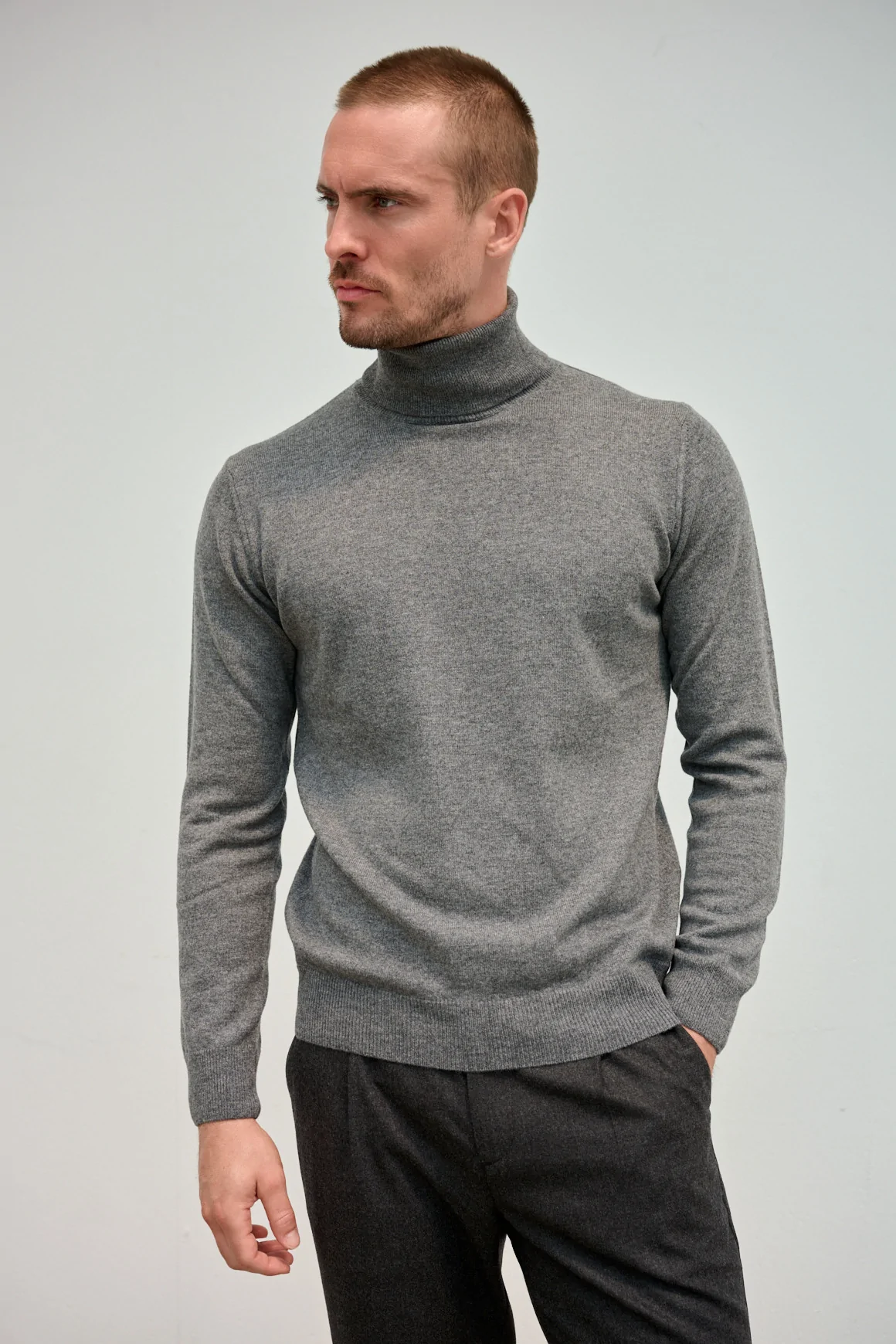 Pull GABRIEL Gris